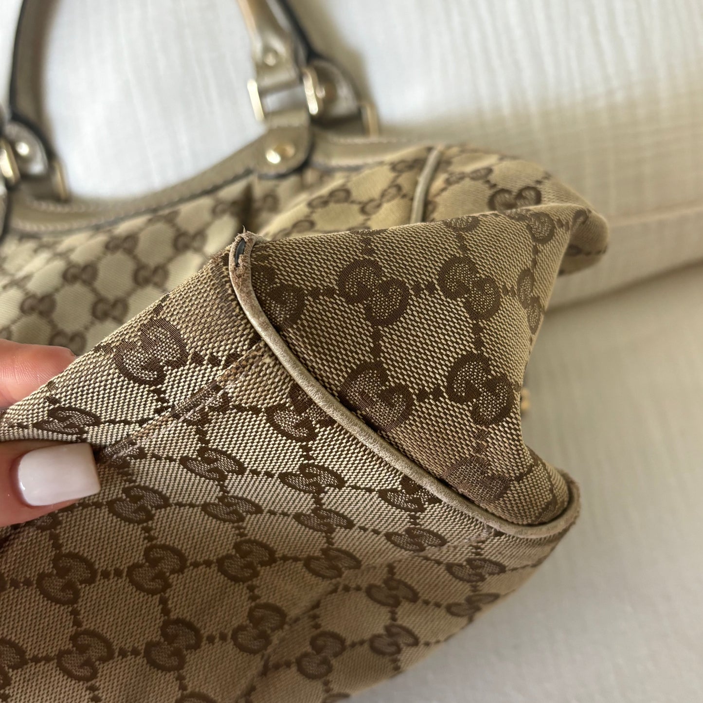 Gucci Golden Sukey Purse