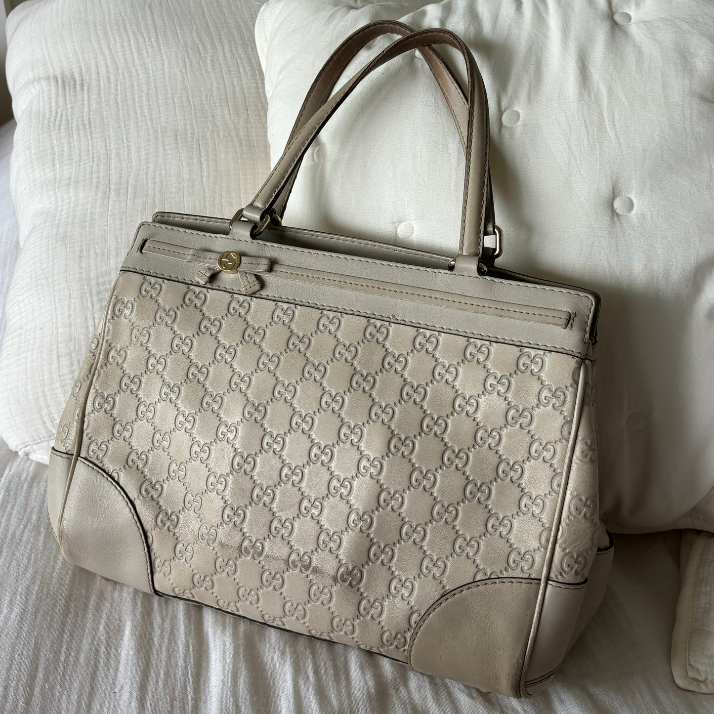 Gucci Guccissima Creme Bow Purse