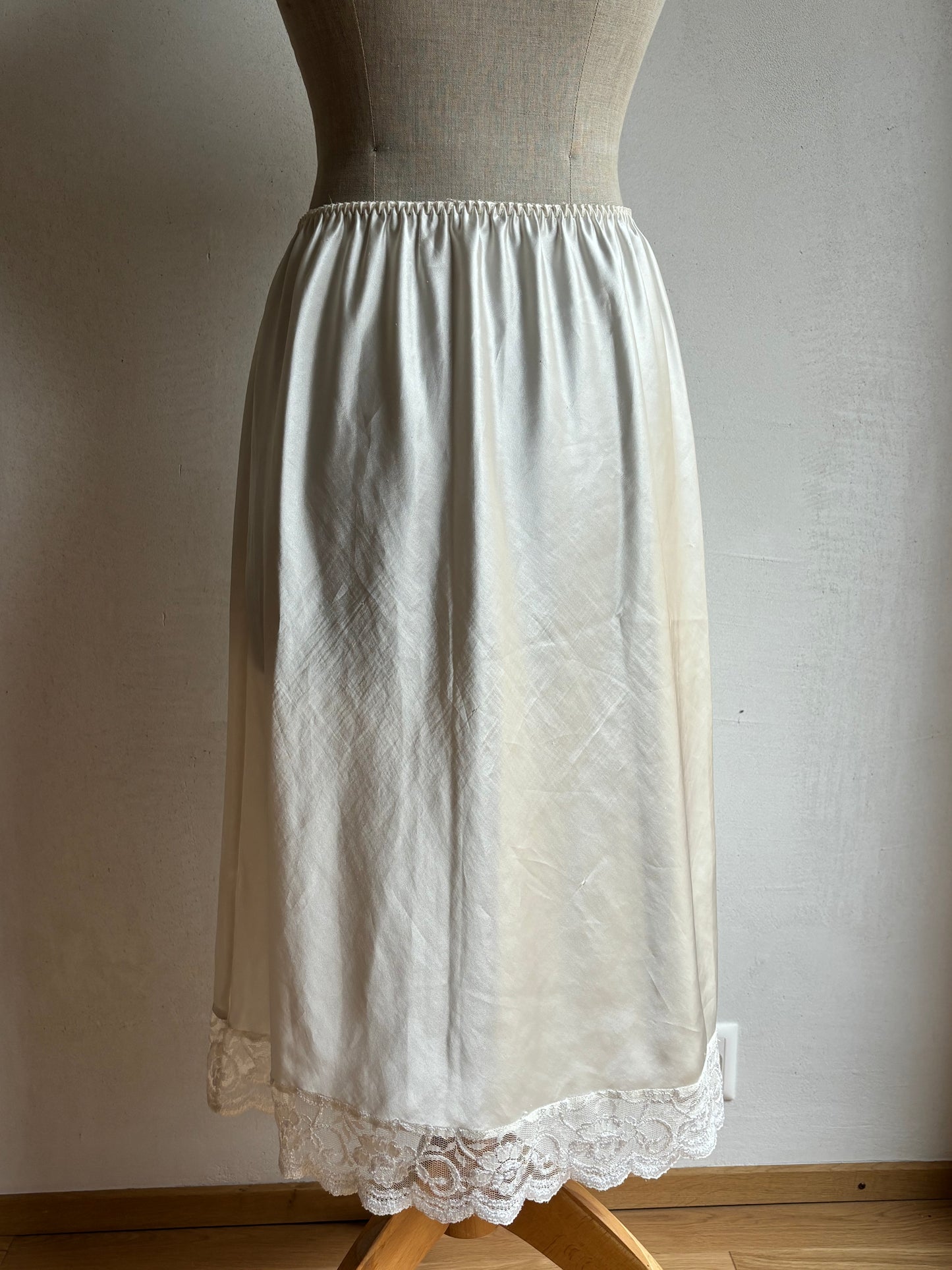 White Midi Slip Skirt (L)