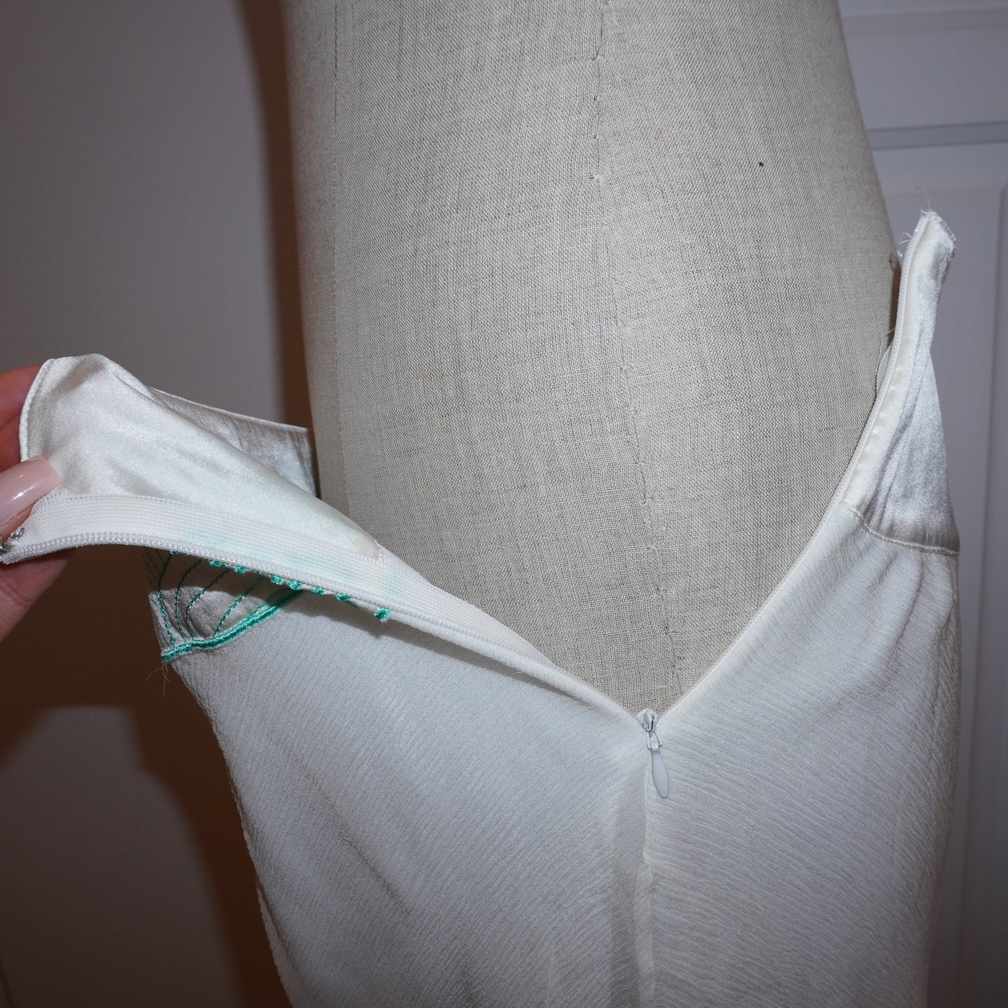 Silk Skirt (M)