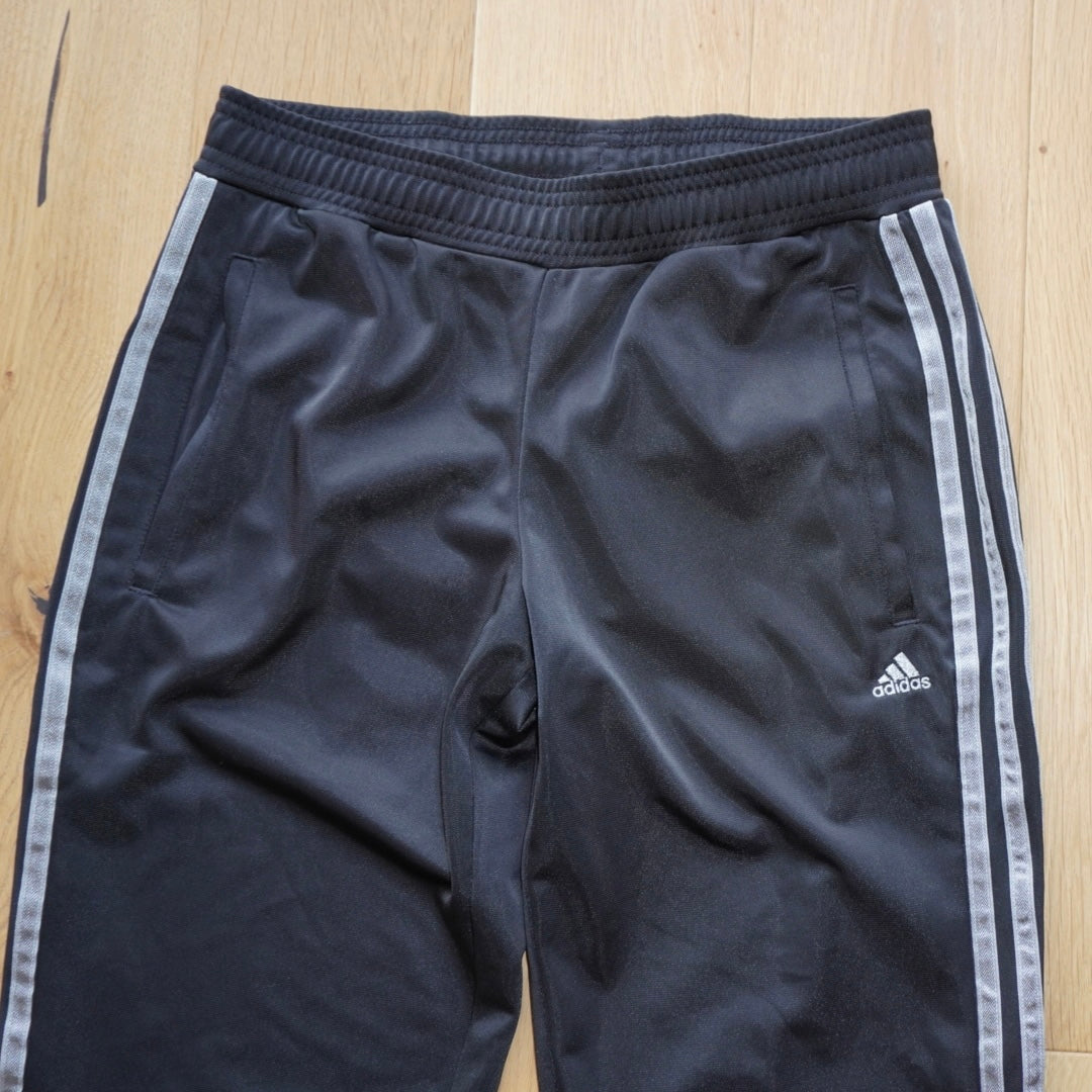 Adidas Tracksuit (XS)