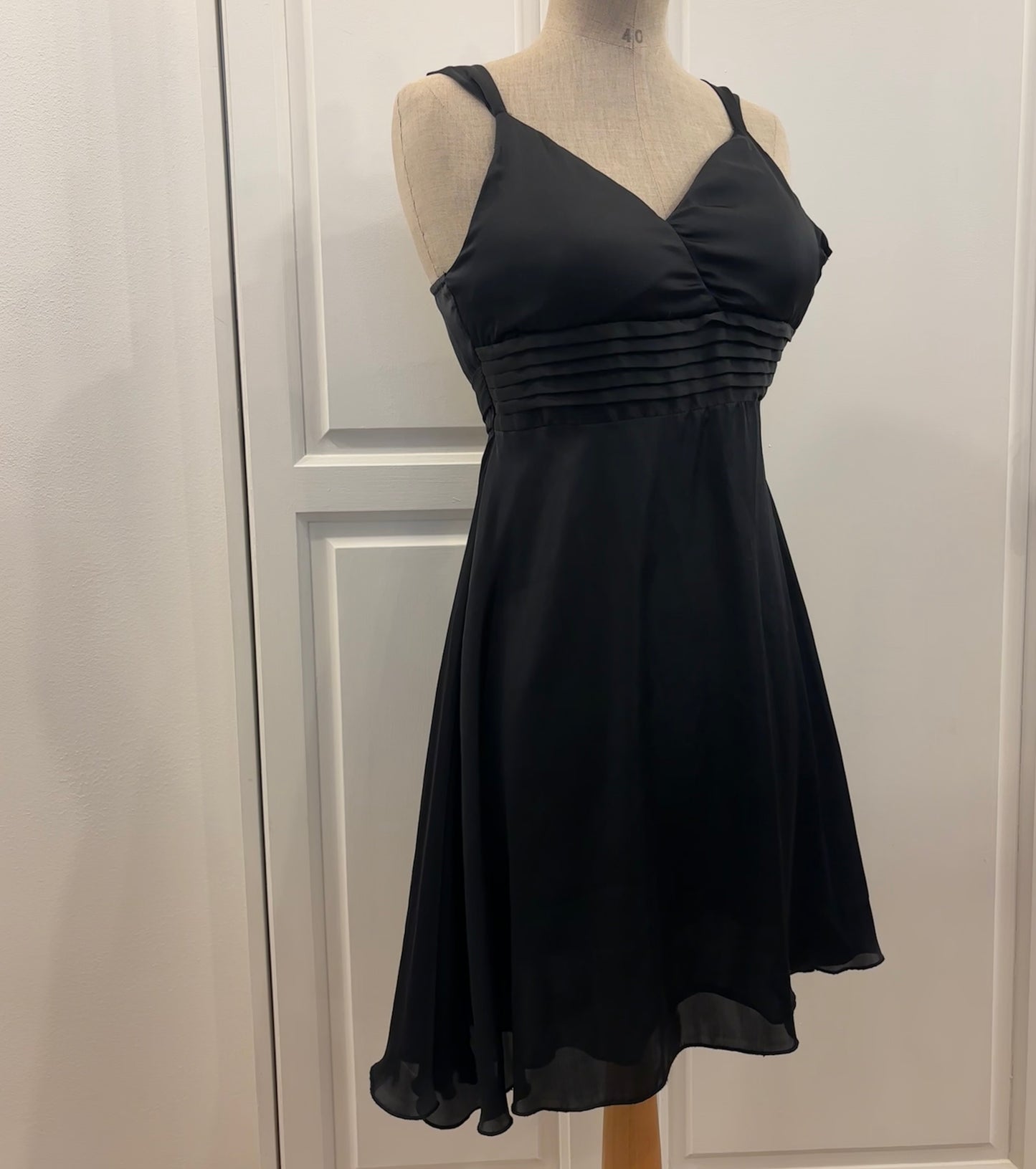 Black Wrap Dress (XS)