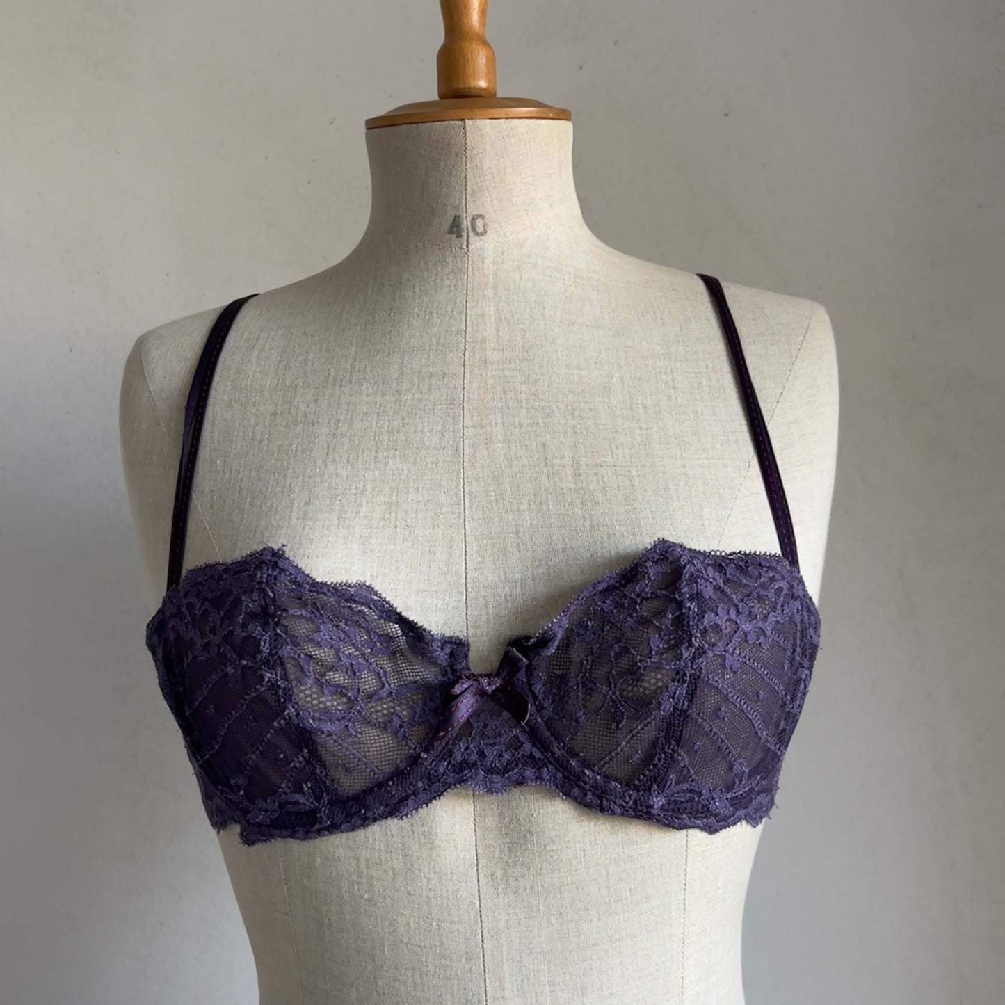 Purple Lace Bra (75B)