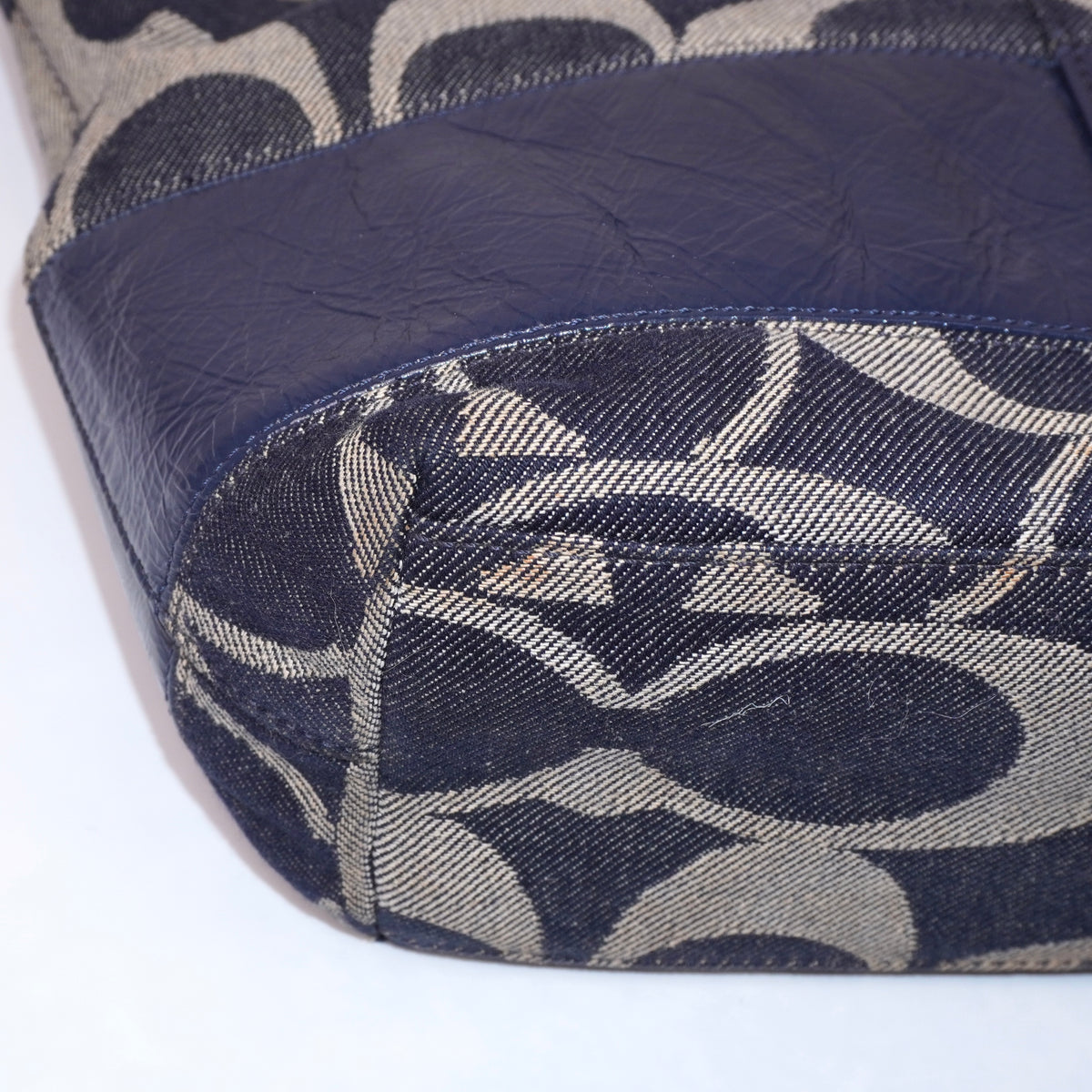Coach Monogram Purse