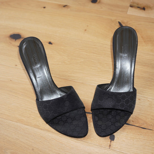 Gucci Monogram Mules (36.5)