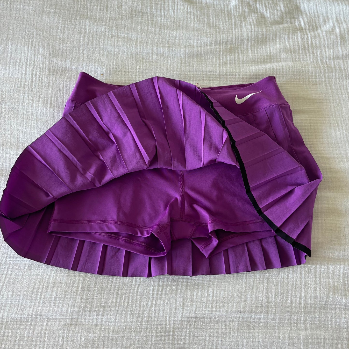 Nike Tennis Skirt (M)