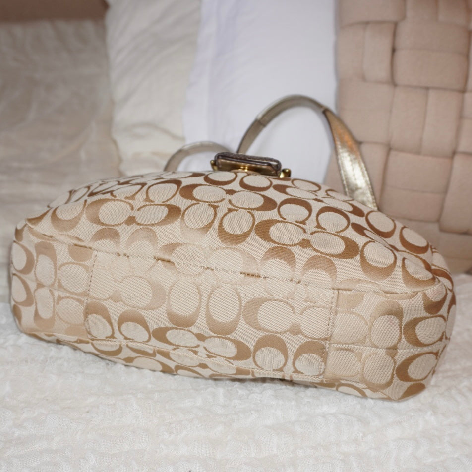Coach Monogram Purse